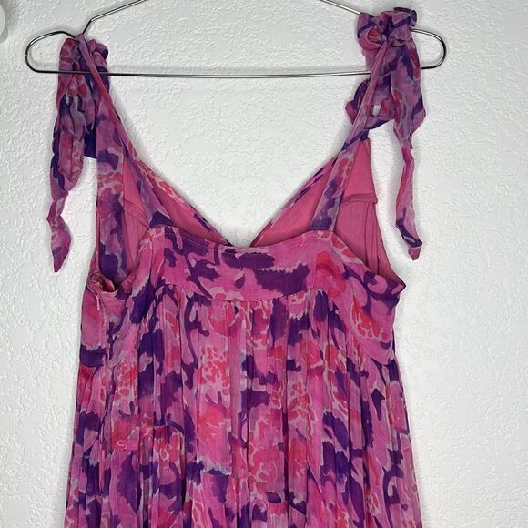 NWT ROCOCO SAND Lei Maxi Dress in Bubblegum Medium Revolve - Picture 8 of 14